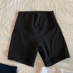 Lululemon align shorts (SOLD on fb marketplace)